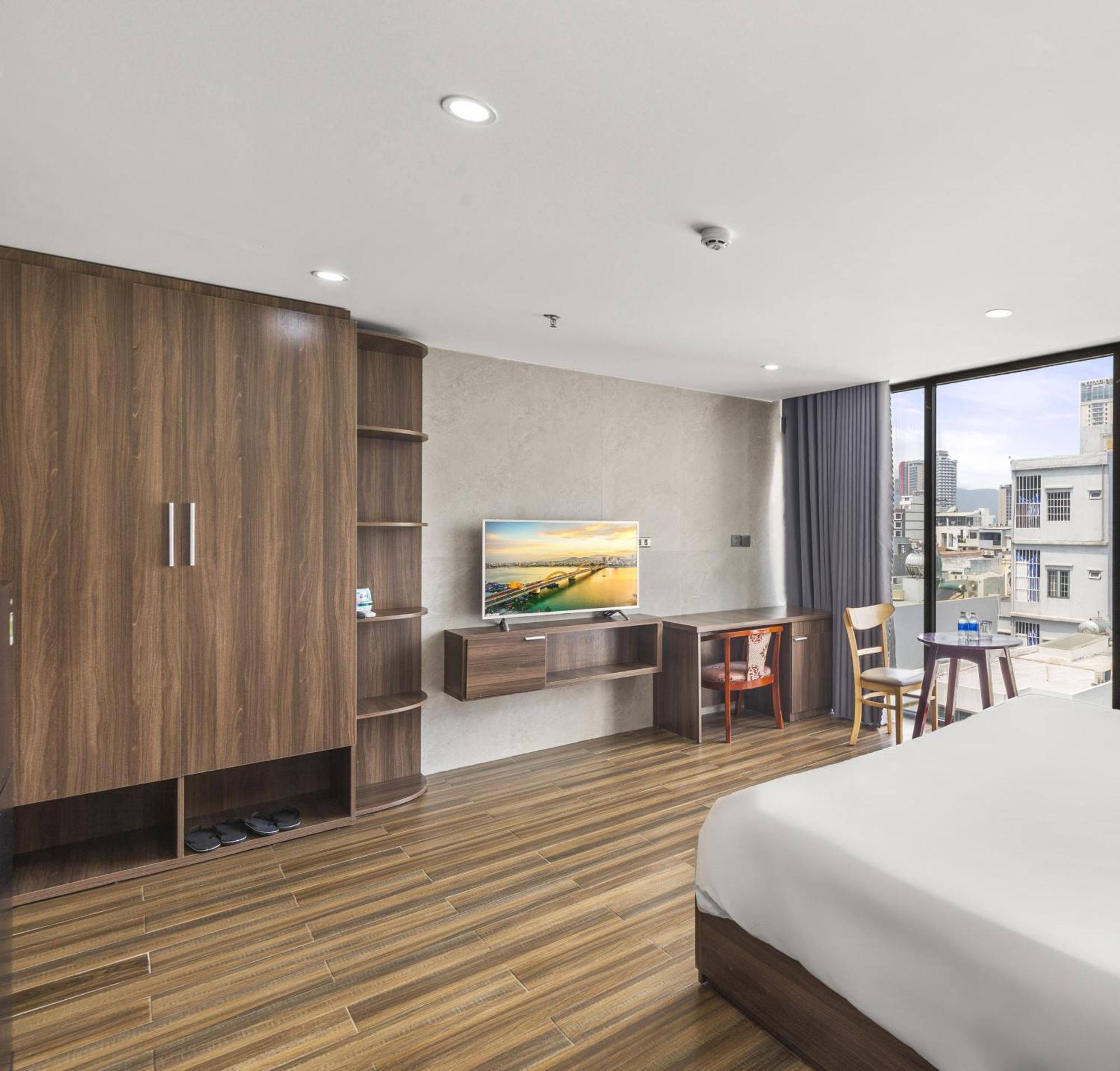 Sea Hotel & Apartment Da Nang Bagian luar foto